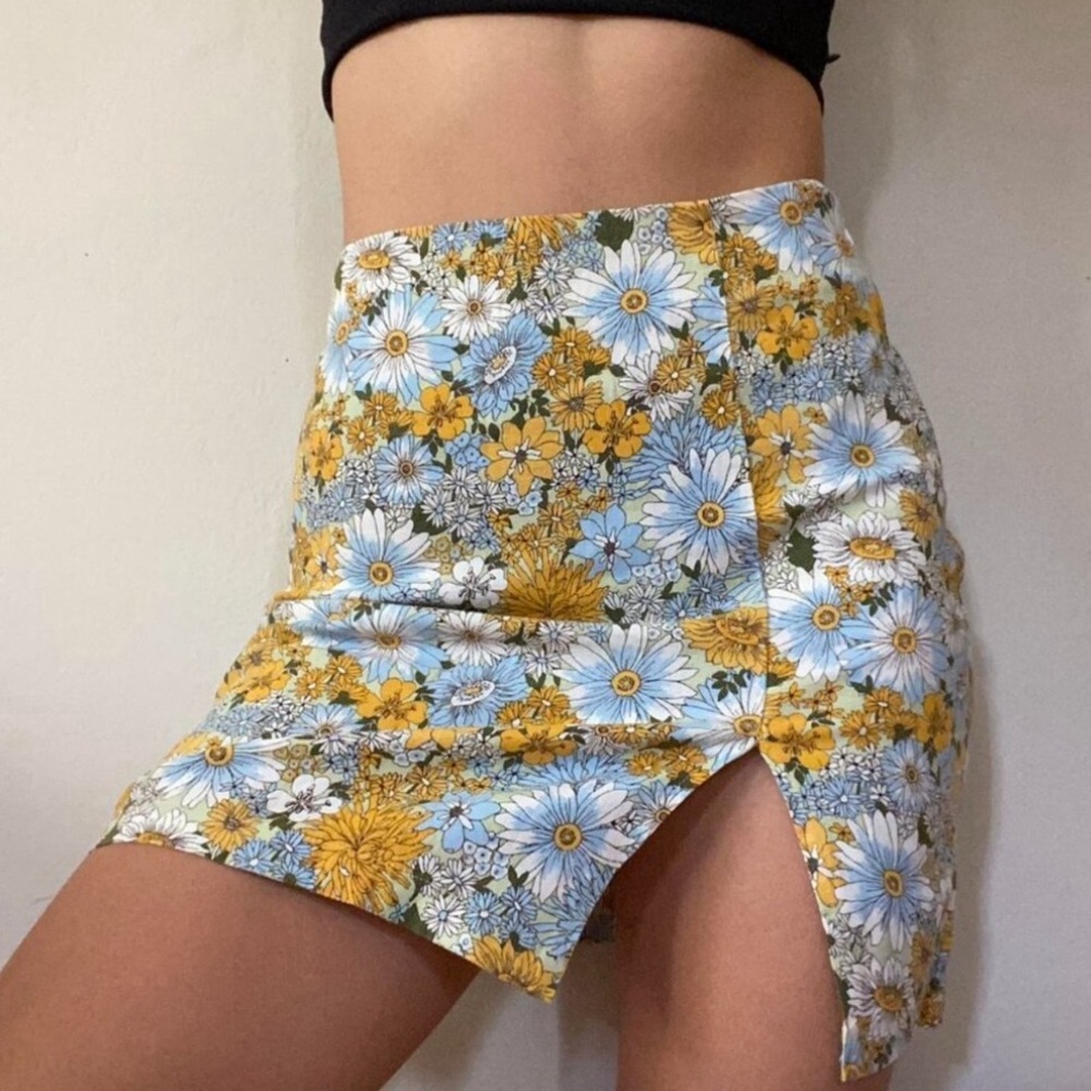 Urban Outfitters Mini Skirt